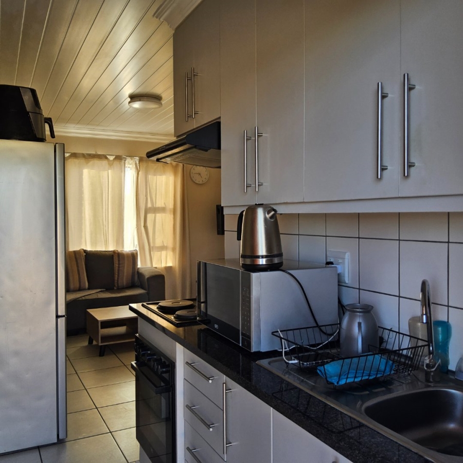 2 Bedroom Property for Sale in Lourierpark Free State